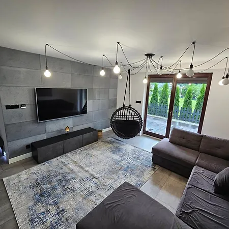 Апартаменты Groups 3 Bedrooms 2 Bathrooms Garden&grill