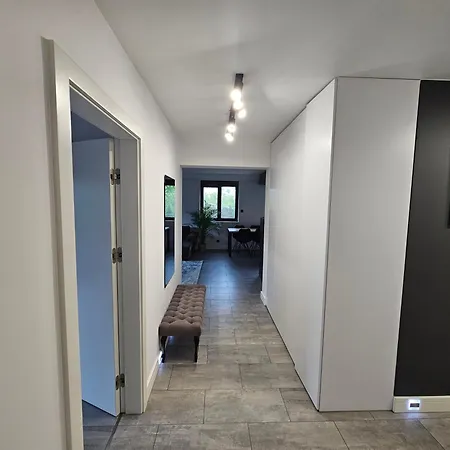 Groups 3 Bedrooms 2 Bathrooms Garden&grill *